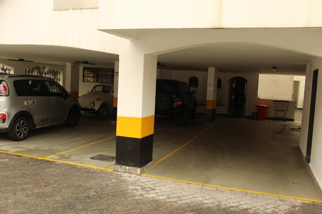 Apto Amplo, Arejado E Mobiliado Na Praia Da Enseada-Guarujá Exterior photo